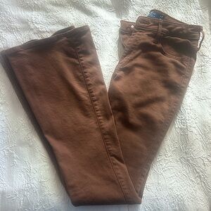 2000s Hollister brown high rise vintage flare soft stretch. waist: 25 legs: 32